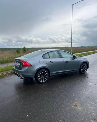 Volvo S60 cena 59900 przebieg: 163000, rok produkcji 2017 z Brańsk małe 379